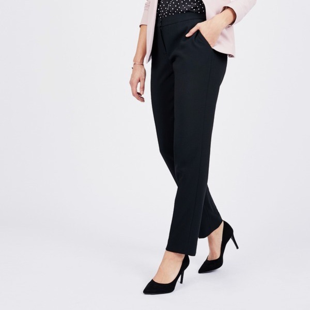 ⭐️Vince camuto skinny ankle trouser⭐️